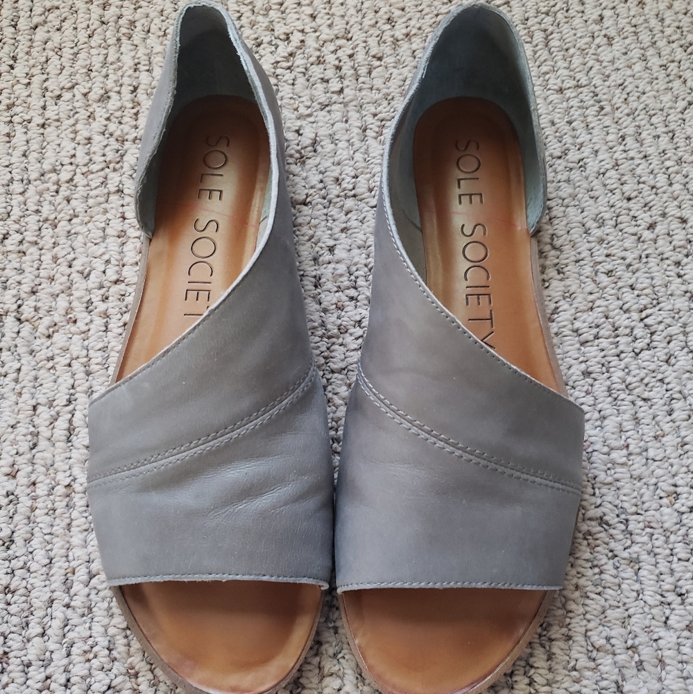 Sole Society women's open toe flats,  9.5